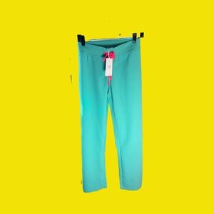FIGS Surgical Green Livingston Basic Scrub Pants